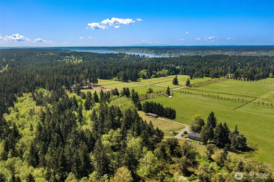 12504 SW 232nd St, Vashon, WA 98070 - #2