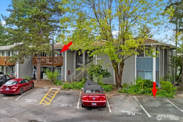 17110 NE 45th Street #30, Redmond, WA 98052