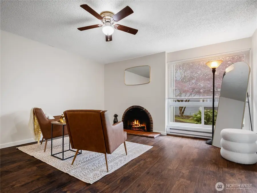 7425 Ruby Drive Sw #E1, Lakewood, WA 98498 - #2