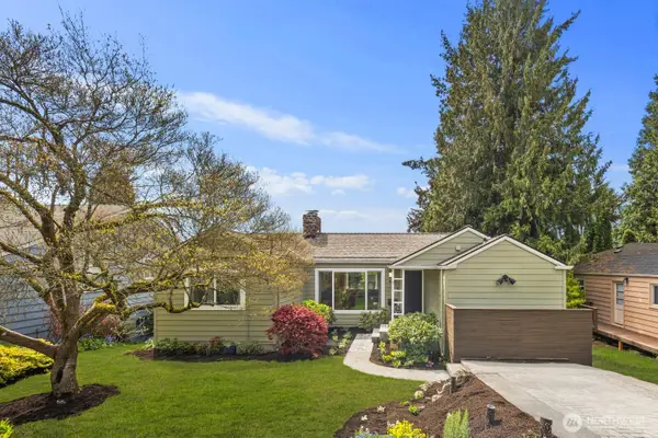 4531 Stanford Avenue Ne, Seattle, WA 98105