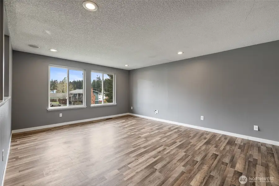 2904 E 147th Street, Parkland, WA 98455 - #2