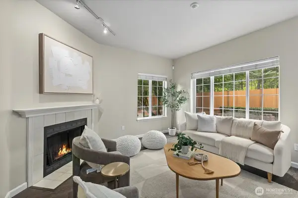 10909 Avondale Road Ne #R170, Redmond, WA 98052