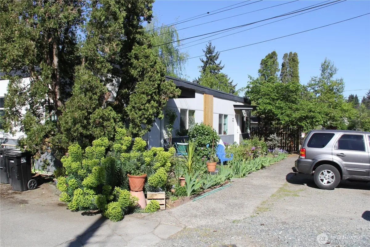 2110 NE 85th Street, Seattle, WA 98115 - #1