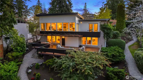 2070 127th Avenue Se, Bellevue, WA 98005