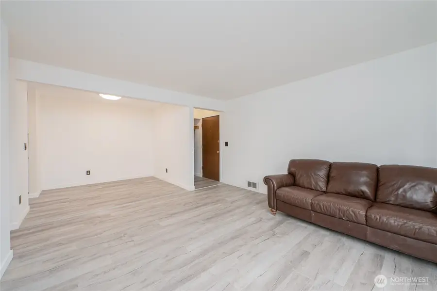 1505 N Visscher Street #P105, Tacoma, WA 98406 - #3