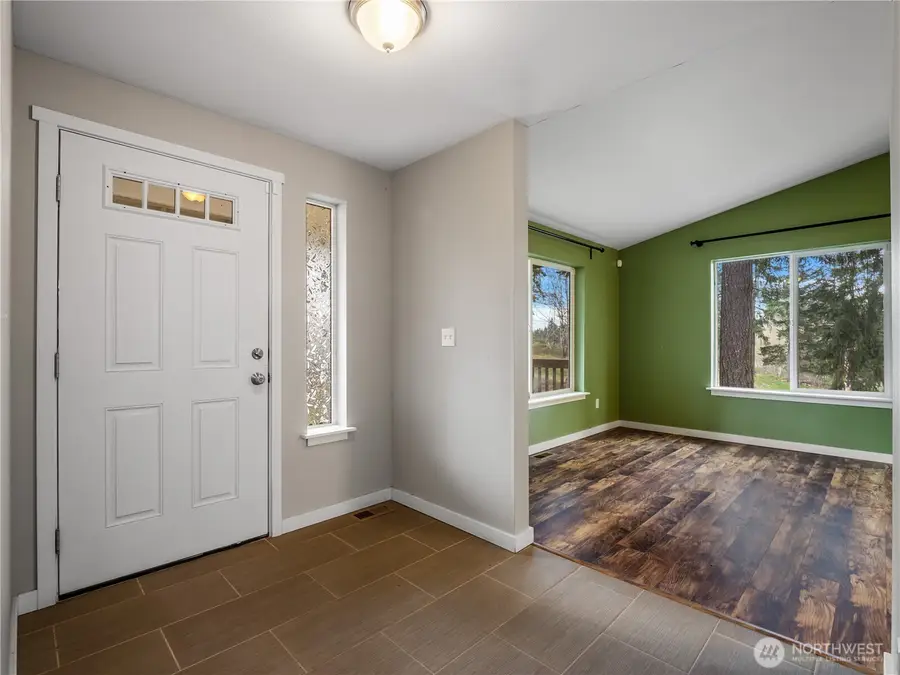 28601 30th Avenue E, Spanaway, WA 98387 - #3