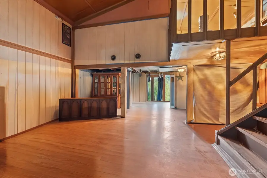 817 Wyoming Street, Raymond, WA 98577 - #3