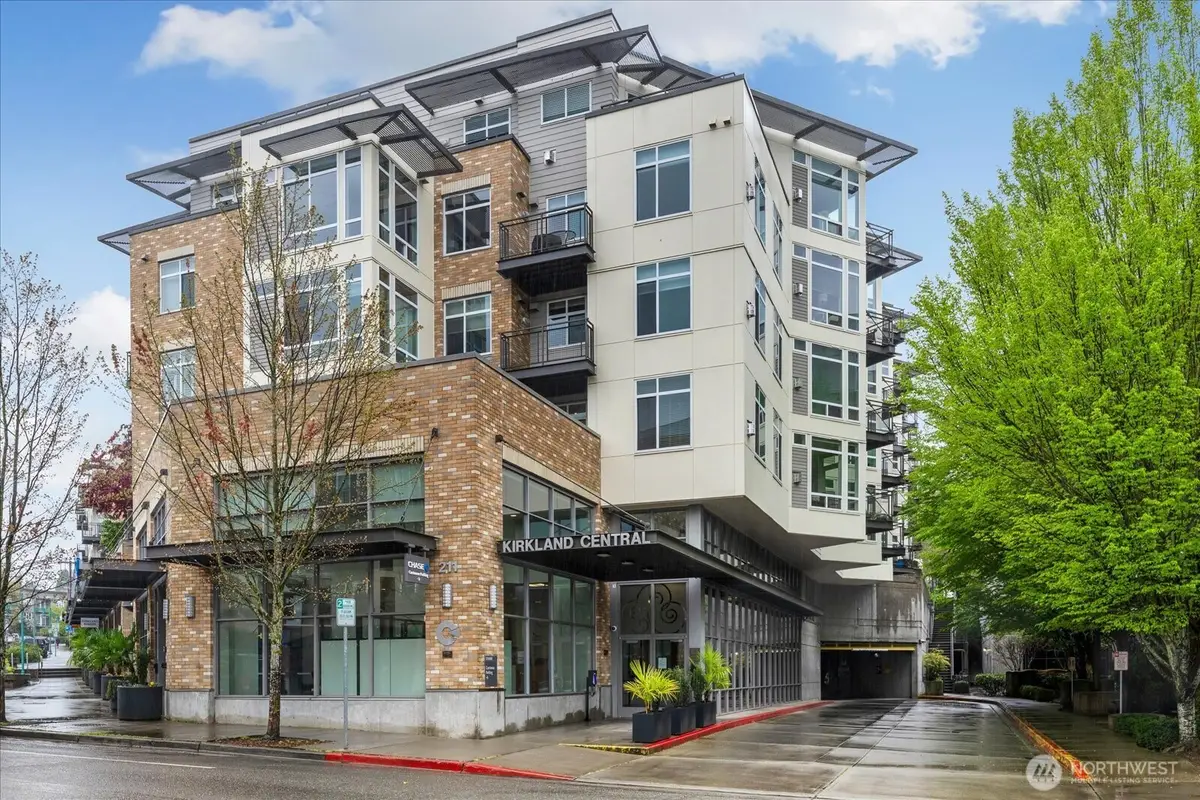 211 Kirkland Avenue #208, Kirkland, WA 98033 - #1