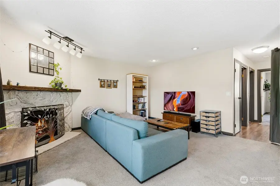 17430 Ambaum Boulevard S #29, Seattle, WA 98148 - #3