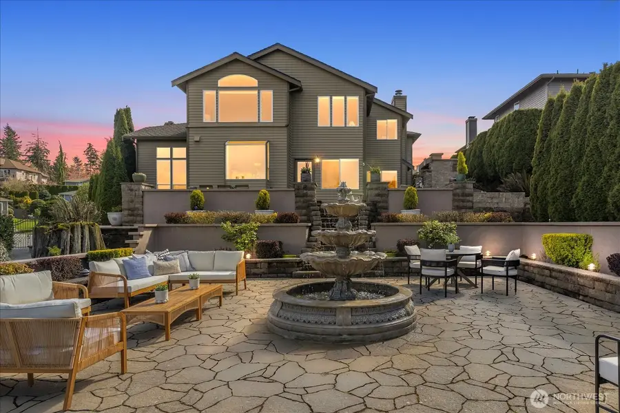 2408 55th Street Sw, Everett, WA 98203 - #2