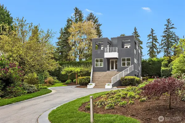 1023 14th Place W, Kirkland, WA 98033