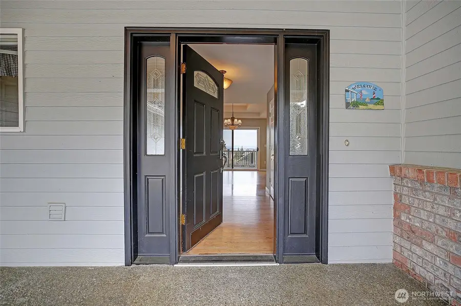 907 N Marshall Drive, Camano Island, WA 98282 - #3