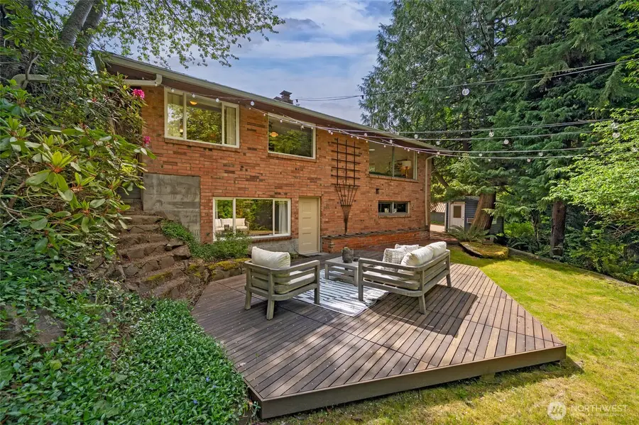 10801 12th Avenue Ne, Seattle, WA 98125 - #2