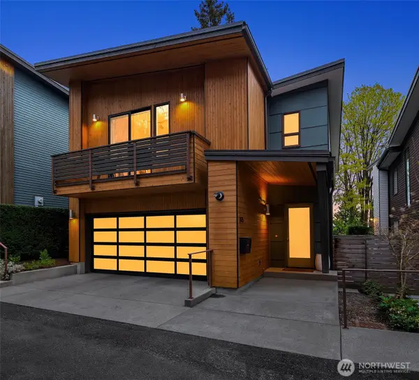 305 24th Avenue E, Seattle, WA 98112