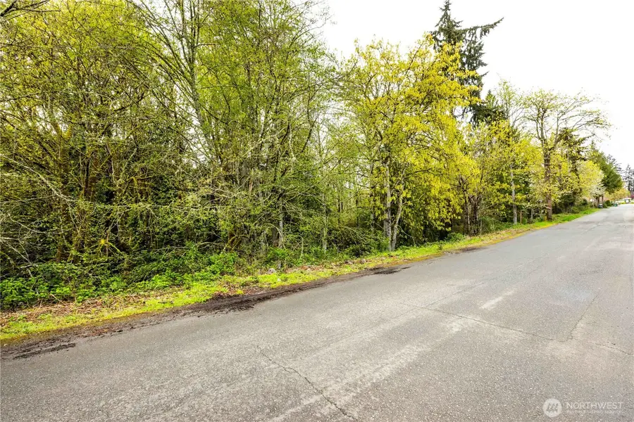 8865 Martin Avenue Nw #9, Silverdale, WA 98383 - #3