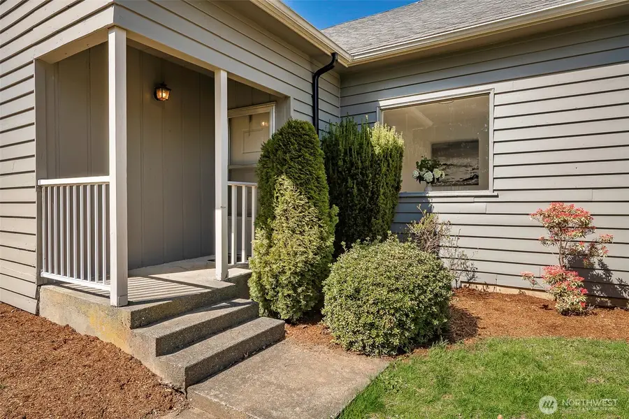 215 E Front Street, Lynden, WA 98264 - #2