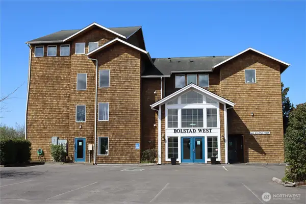 205 Bolstad Avenue W #302, Long Beach, WA 98631