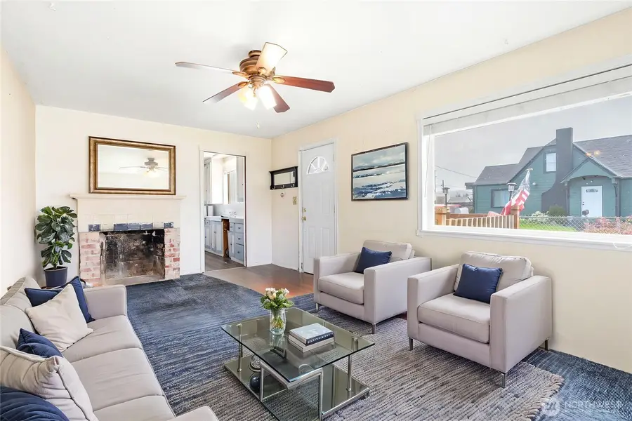 351 N Jeffries Street, Aberdeen, WA 98520 - #2