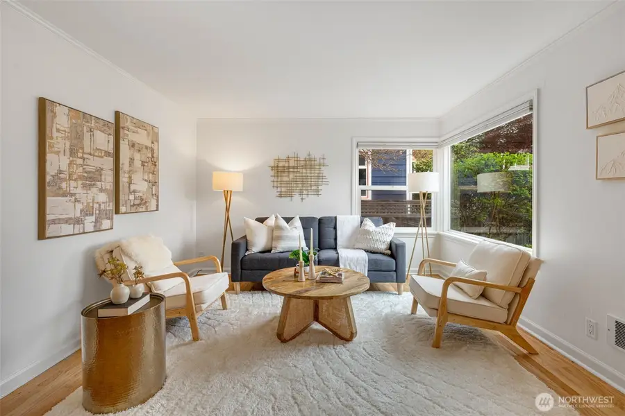 8115 34th Avenue Sw, Seattle, WA 98126 - #3