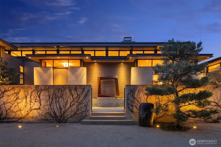 508 Mcgilvra Boulevard E, Seattle, WA 98112 - #2