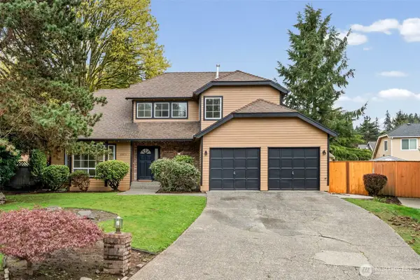 28813 14th Avenue S, Federal Way, WA 98003