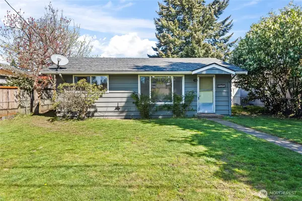 6515 94th Street Sw, Lakewood, WA 98499