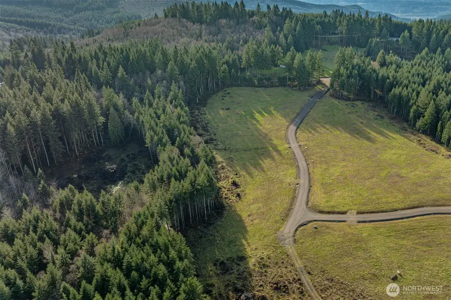 272 Silverwood Drive #G, Castle Rock, WA 98611 - #3