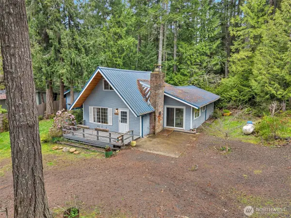 350 Trailwood Drive, Brinnon, WA 98320