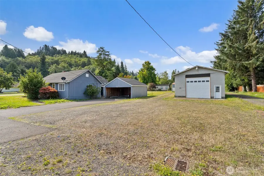 1206 W 4th Street, South Bend, WA 98586 - #2