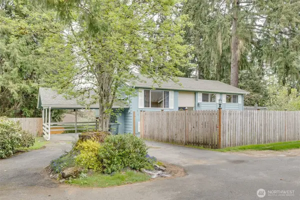 16610 SE 24th Street, Bellevue, WA 98008