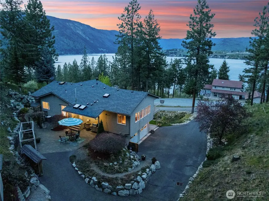 7379 Ridgeview Drive, Chelan, WA 98816 - #2