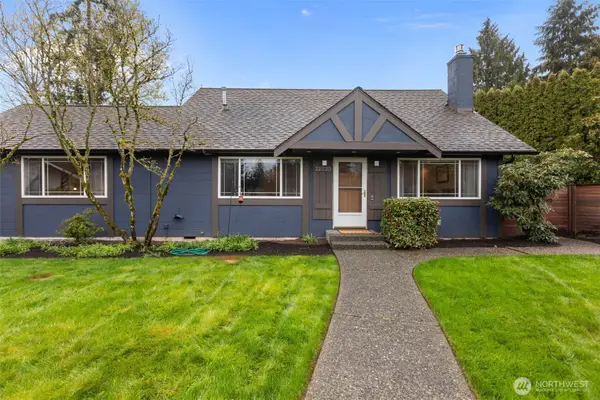 22720 2nd Place W, Bothell, WA 98021