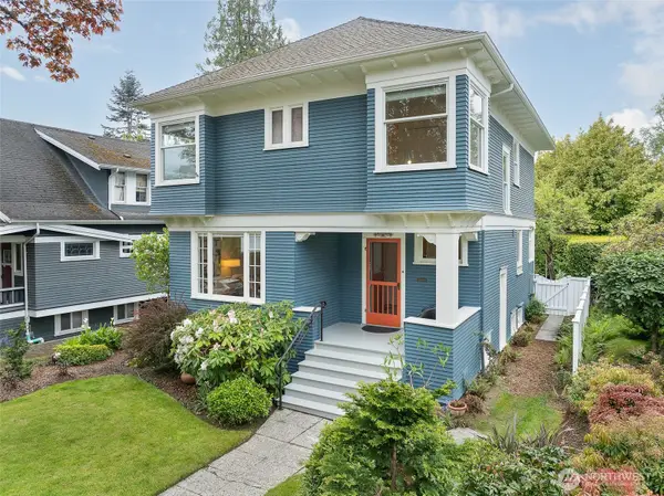 2523 32nd Avenue S, Seattle, WA 98144