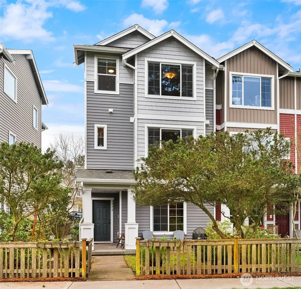 6576 High Point Drive Sw, Seattle, WA 98126 - #1