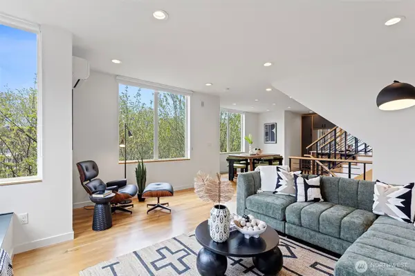 2314 Thorndyke Avenue W #E, Seattle, WA 98199