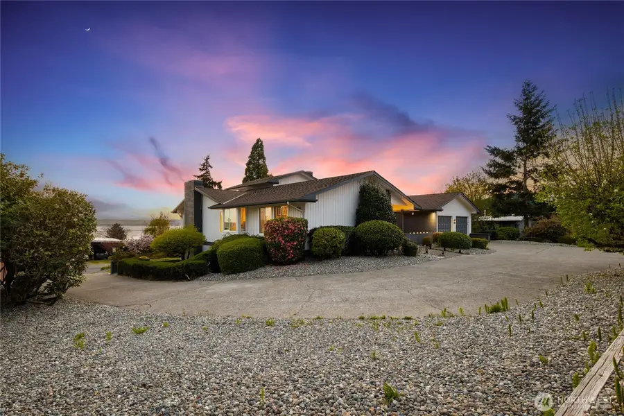 18174 Brittany Drive Sw, Normandy Park, WA 98166 - #2