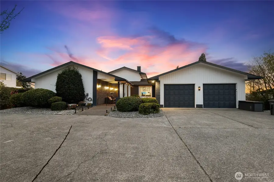 18174 Brittany Drive Sw, Normandy Park, WA 98166 - #3