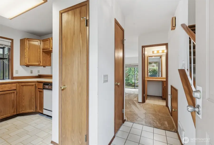 1572 NE 177th St #B10, Seattle, WA 98155 - #3