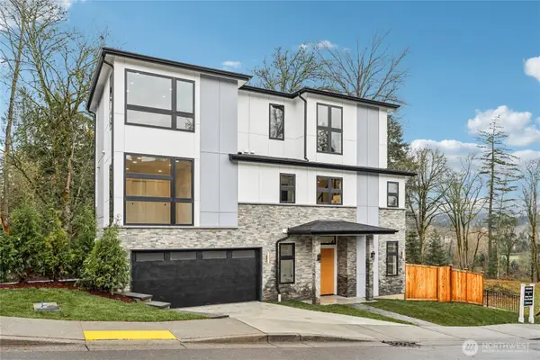 15415 NE 103rd Way, Redmond, WA 98052