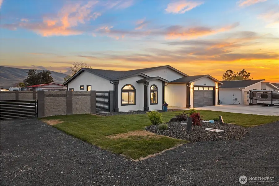 416 Edgewater Way Sw, Mattawa, WA 99349 - #2