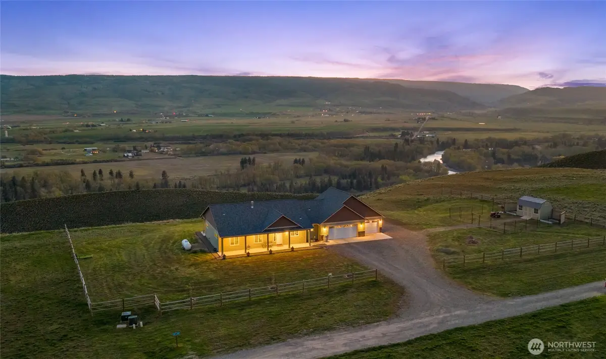 1561 Bitterbrush Drive, Ellensburg, WA 98926 - #1