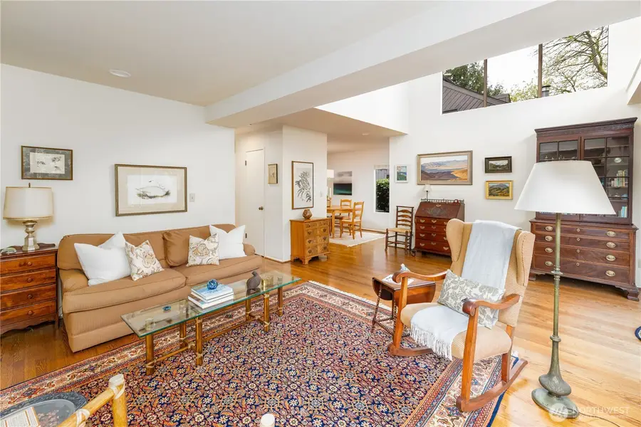 7739 40th Avenue Ne, Seattle, WA 98115 - #3