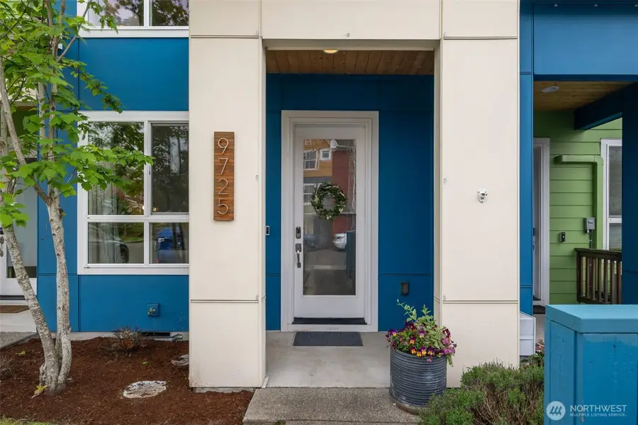 9725 10th Place Sw, Seattle, WA 98106 - #3