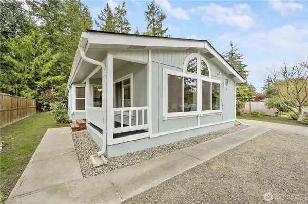 2090 Victoria Avenue, Port Townsend, WA 98368
