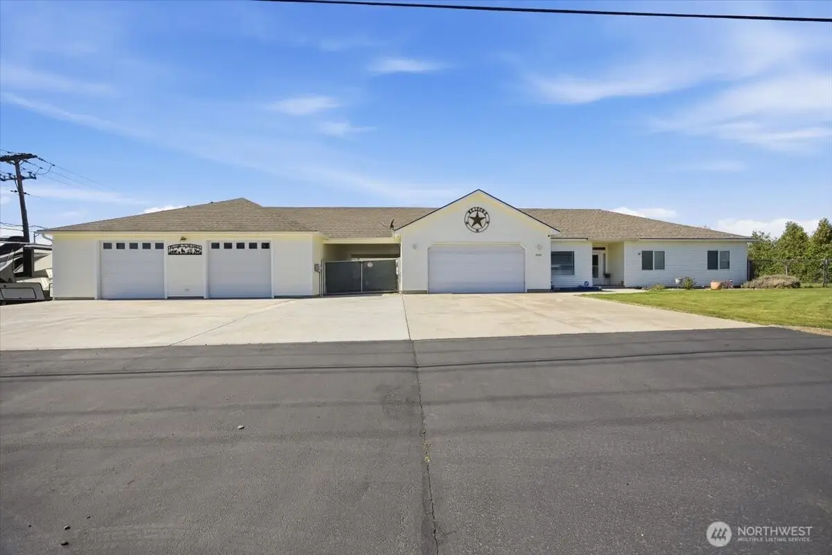 2304 Road 52, Pasco, WA 99301 - #1