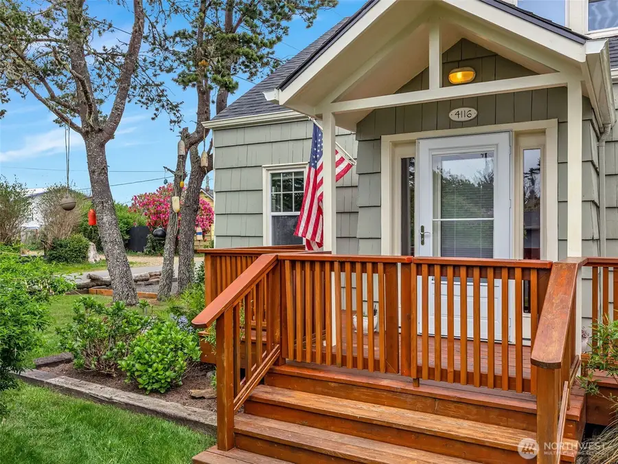 4116 L Place, Seaview, WA 98644 - #2