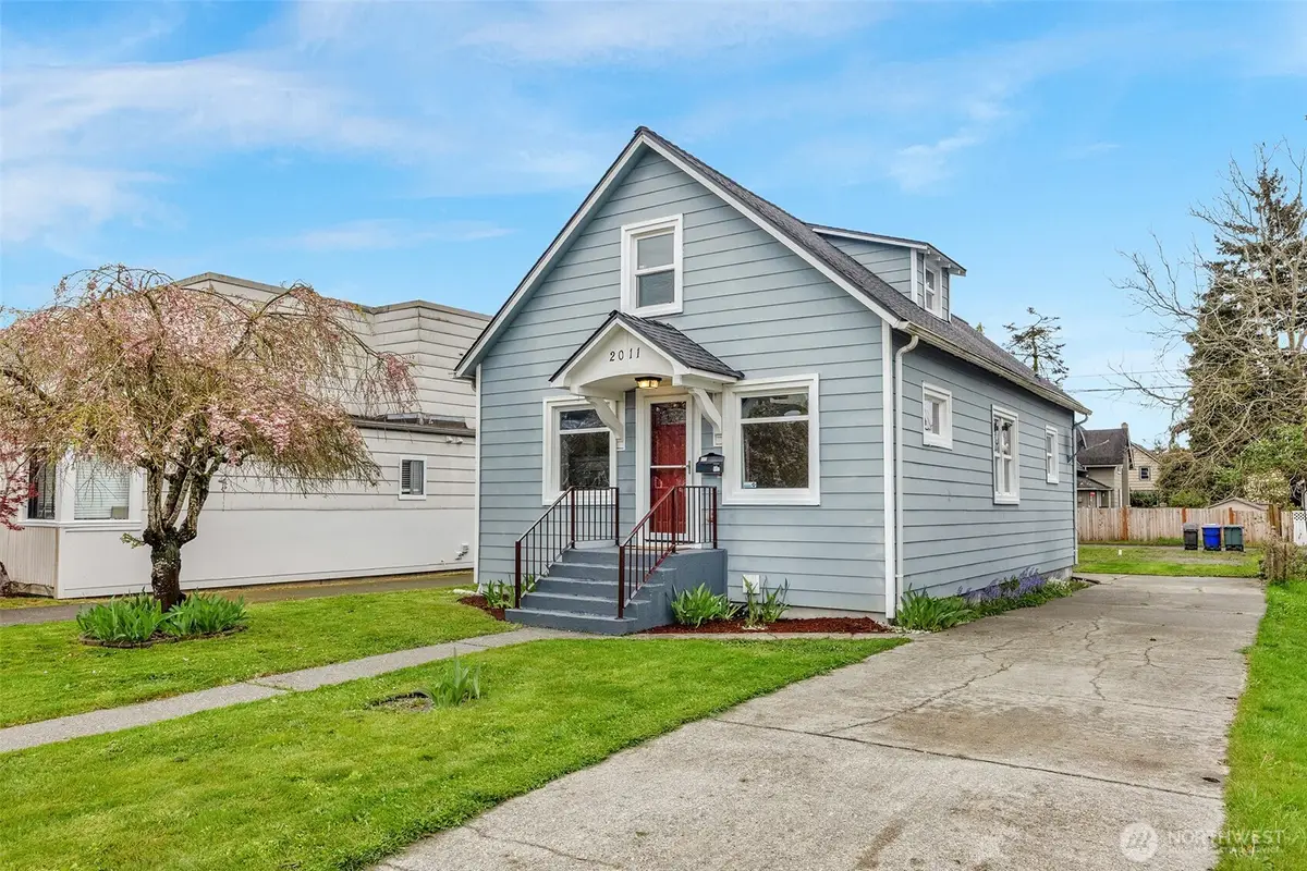 2011 Oakes Avenue, Everett, WA 98201 - #1