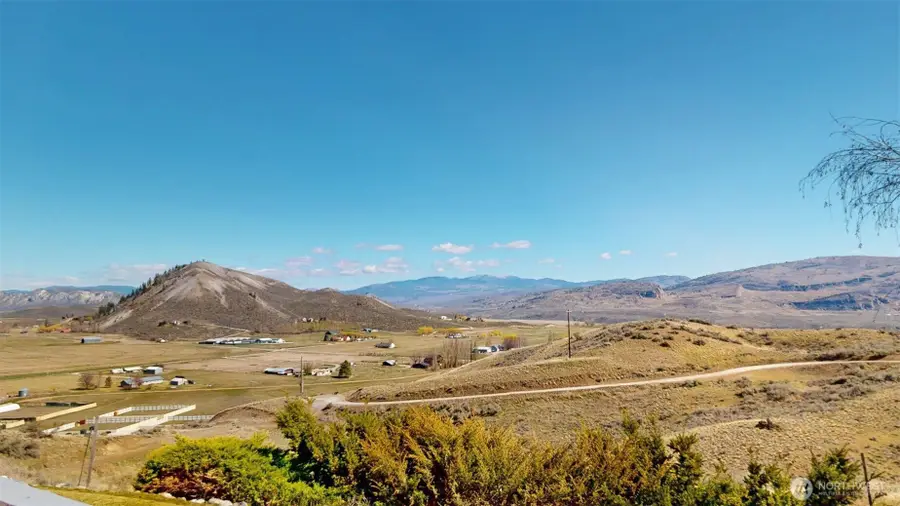 1811 Pine Creek, Tonasket, WA 98855 - #3