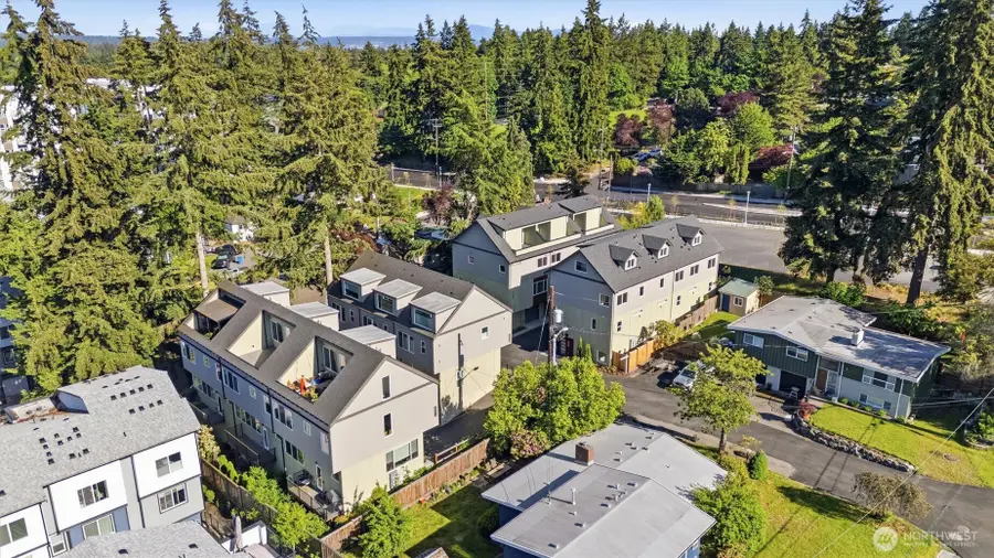 14608 Corliss Avenue N #B, Shoreline, WA 98133 - #2