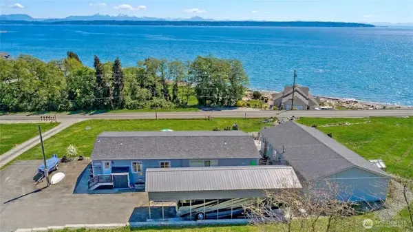 597 Waterline Loop, Camano Island, WA 98282